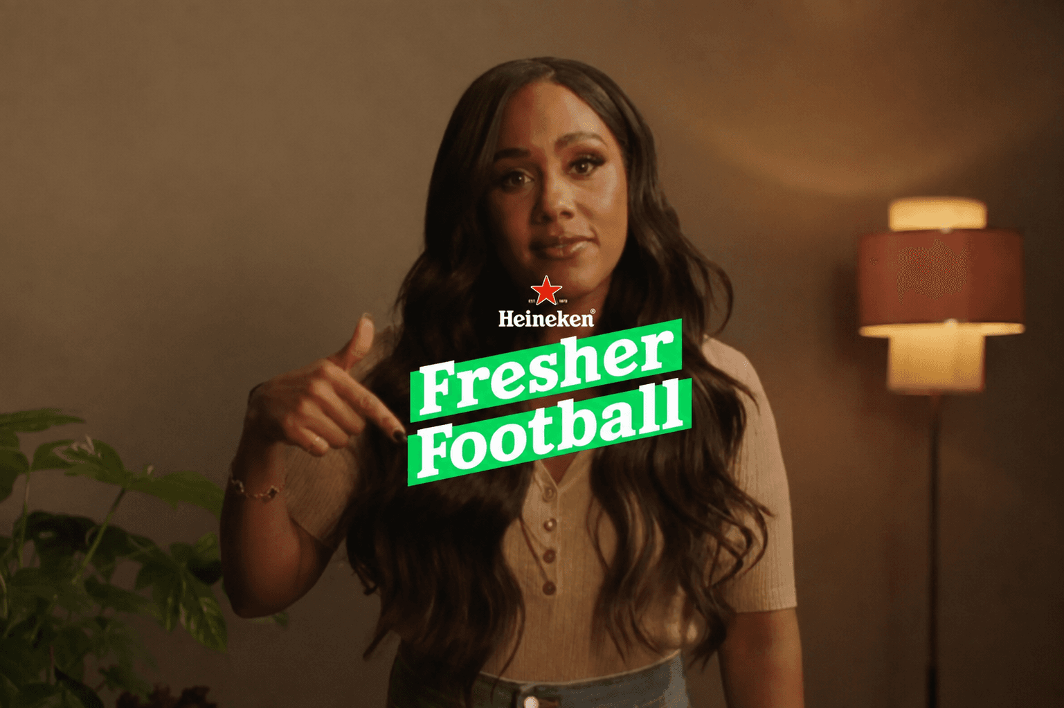 Empoderando a las Mujeres en el Fútbol: Campaña Fresher Football de Heineken cover